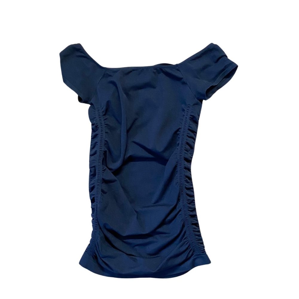 Black Scrunchie Top - Picture 2 of 5